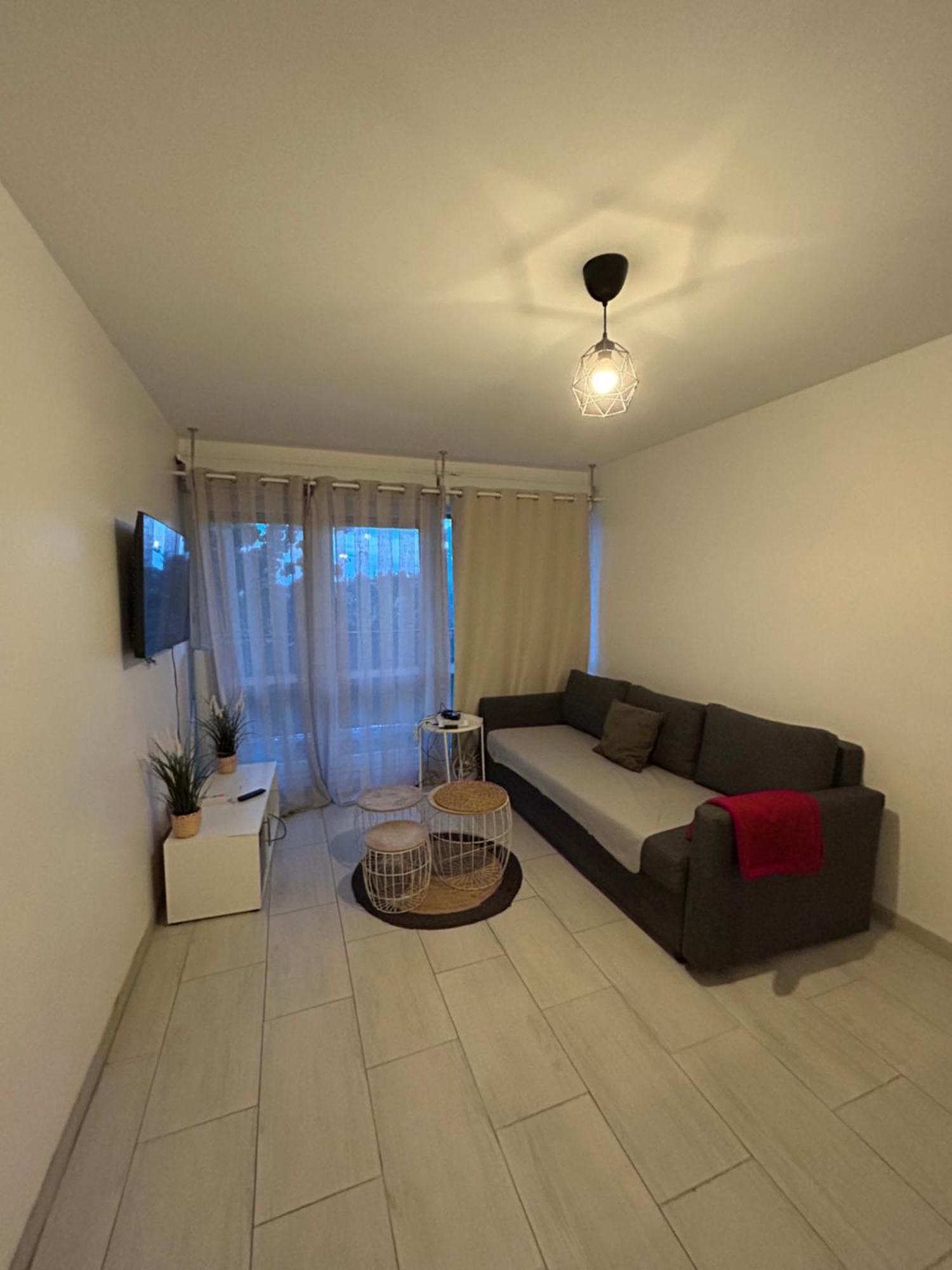Appartement Ping-Pong Proche Gare Gagny Ngoại thất bức ảnh